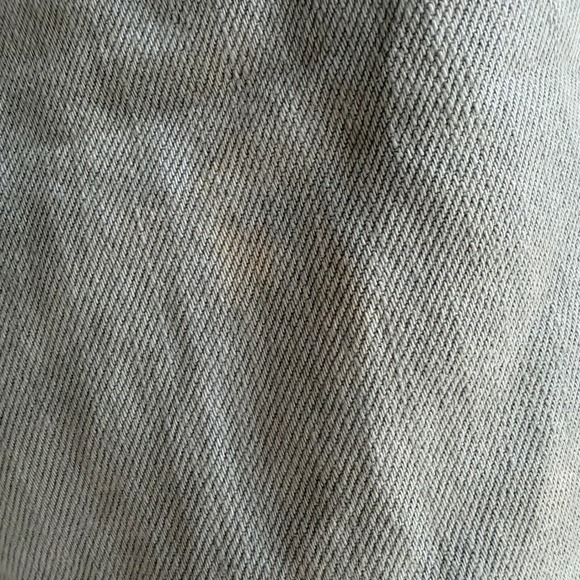 American Eagle High-Waisted Mom Jeans Distressed Sage Green Denim Size 0 Long - Picture 6 of 9